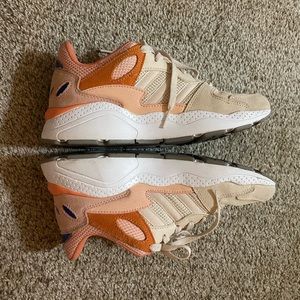 Adidas Cloud Foam Sneakers